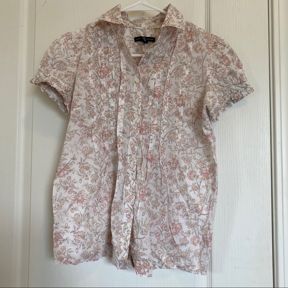 Gap Short-Sleeved Button Down